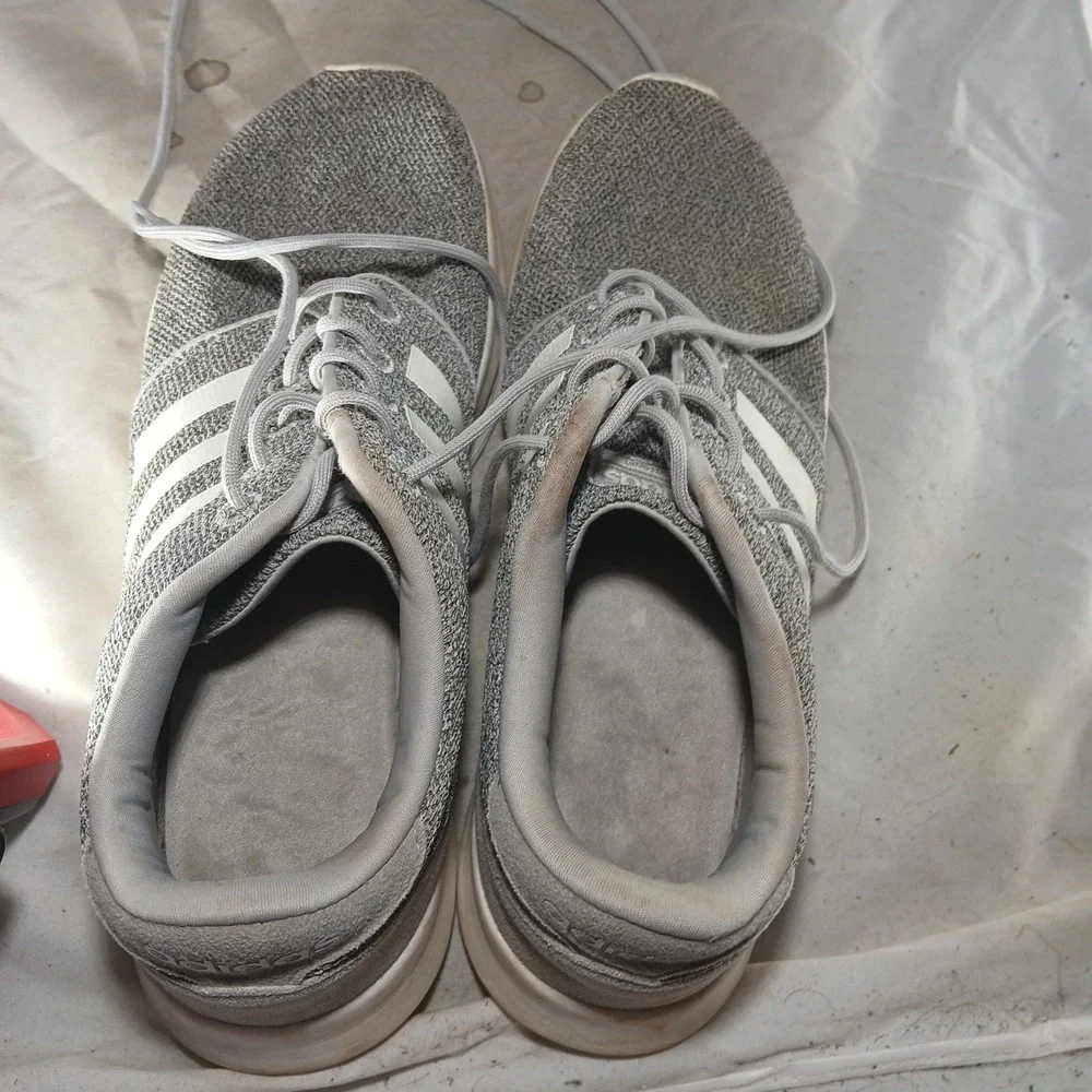 Adidas Cloudfoam‎ AW4313 Sneakers Size 9 Grey White Athletic Casual Comfort